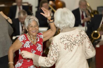 Seniors Dance at the Oak Park Arms